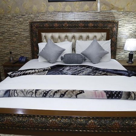 Hotel Sweet Inn Lahore Eksteriør billede