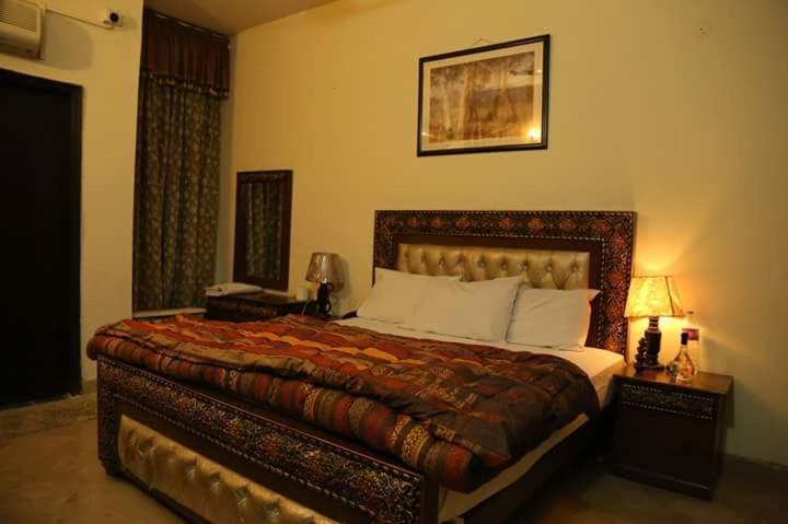 Hotel Sweet Inn Lahore Eksteriør billede