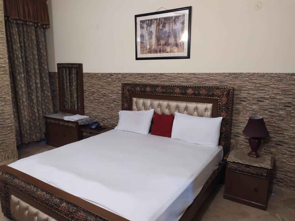 Hotel Sweet Inn Lahore Eksteriør billede