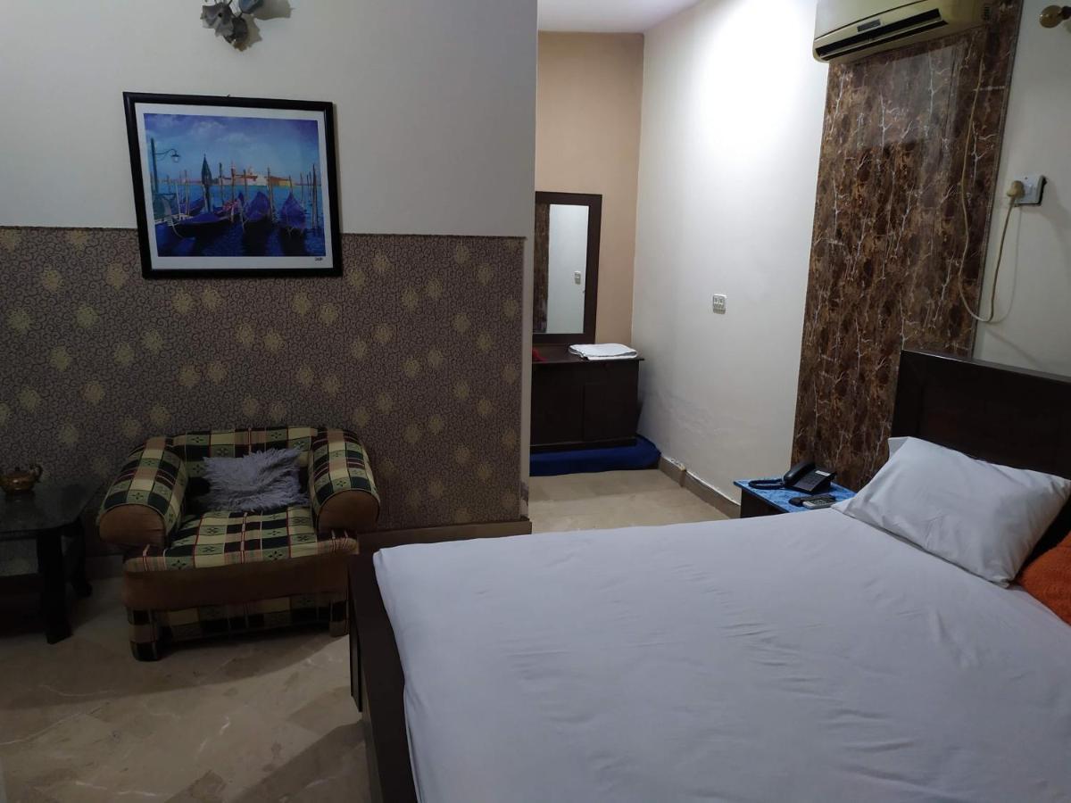 Hotel Sweet Inn Lahore Eksteriør billede